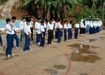 Suasana Pandemi Tetap Belajar, Ustad Idar: Kita Tawakal Tapi 3 M
