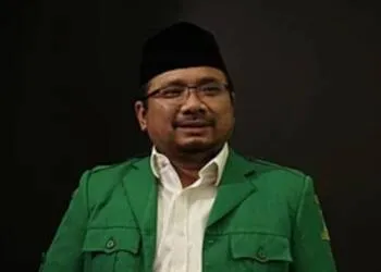 Tokoh Pesantren Isi Kekosongan Kabinet Jokowi, Yakut Cholil Gantikan Fachrul Rozi Jadi Menteri Agama