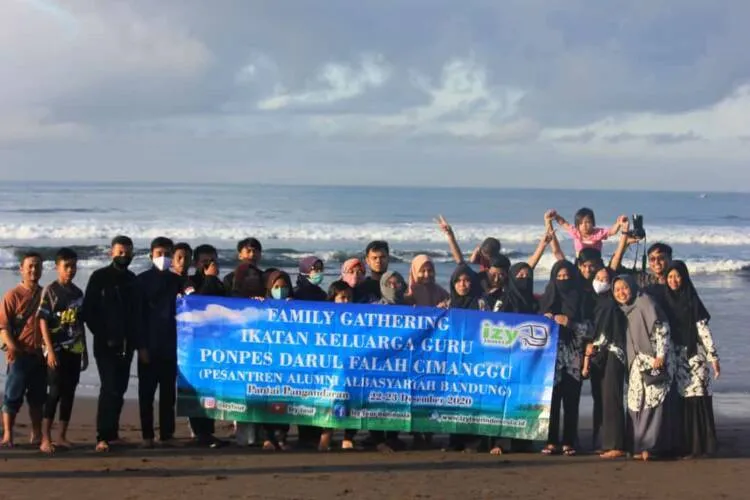 Jaga Silaturahmi, Ikatan Guru Darul Falah Cimanggu Adakan Family Gathering