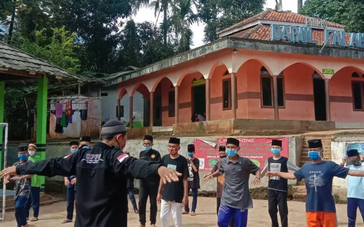 Pola Hidup Santri Sehat Kunci Terbebas Korona