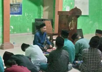 Pengasuh Ponpes Darul Falah, Ajak Santri Optimalkan Masa Muda Untuk Mencari Ilmu