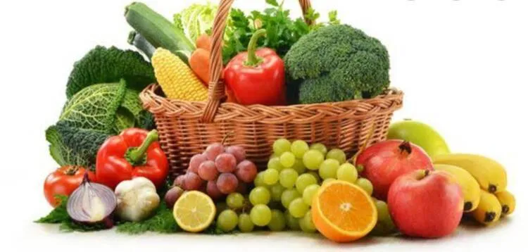 Buah dan Sayur Berwarna Hijau dan Oranye Efektif Mencegah Kanker