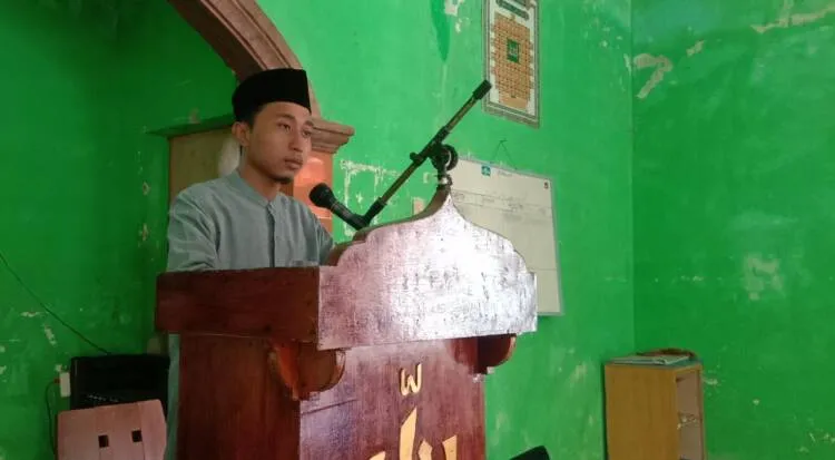 Isi Khutbah Jum’at, Ust Idar Ajak Jama’ah Gali Hikmah di Balik Musibah
