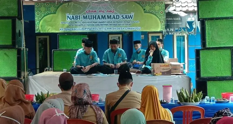 Ustadz Metal Ceramah di Kampung Sindang Hurip Desa Cimanggu, Kades Nunung: Jamaah Harus Taat Prokes Covid-19