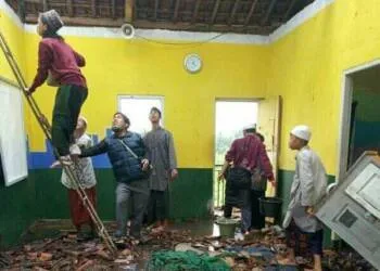 Prihatin, Pesantren Al Qur’an di Kabupaten Cianjur Kebakaran