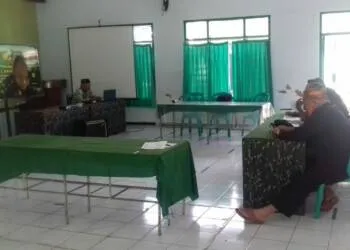 Pimpinan Ponpes Darul Falah Cimanggu Penuhi Undangan Wawancara KKL Siswa Sesko TNI di Aula Makodim 0605/Subang