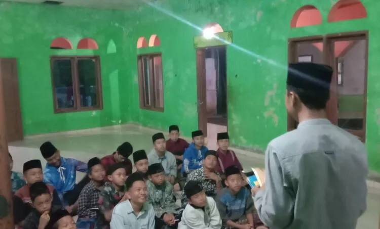 Bukti Pesantren Sebagai Perpaduan Tradisi Ilmiah dan Sufistik