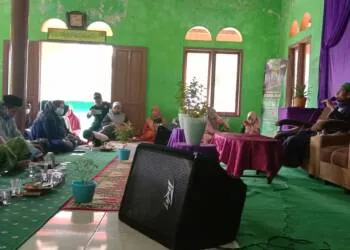 Ketua NU Ranting Desa Cimanggu Ajak Santri Darul Falah Jadi Penerus Ulama Pejuang