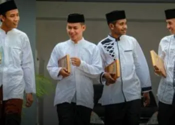 Mari Belajar dari Kitab Alfiyah Tentang Prinsip Menjadi Seorang Santri