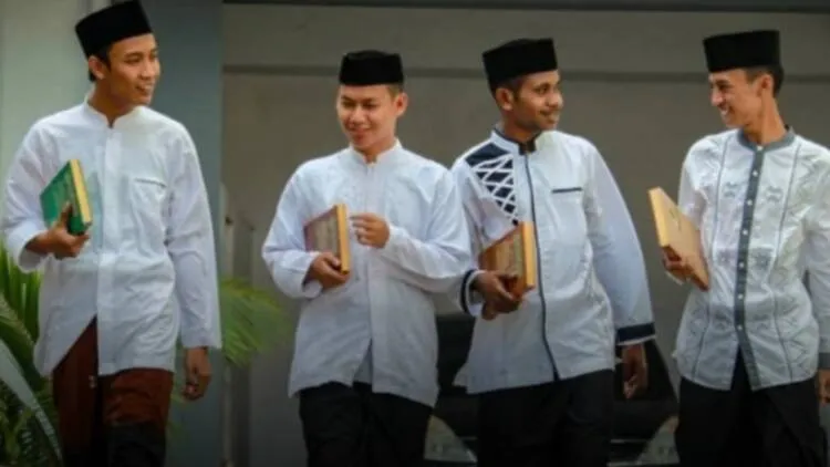 Mari Belajar dari Kitab Alfiyah Tentang Prinsip Menjadi Seorang Santri