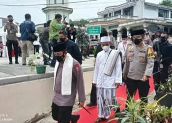 Kapolri Berharap Santri Lulusan  Pondok Pesantren Salafi Jadi SDM Unggul