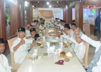 Awali Ramadhan dengan Berbagi Buka Puasa Bersama Santri Yatim dan Dhuafa