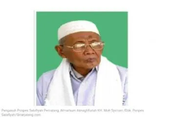 Mengenang KH Moh Sya’roni dengan Syi’ir Ngaji Santri, Berikut Biografi Lengkapnya