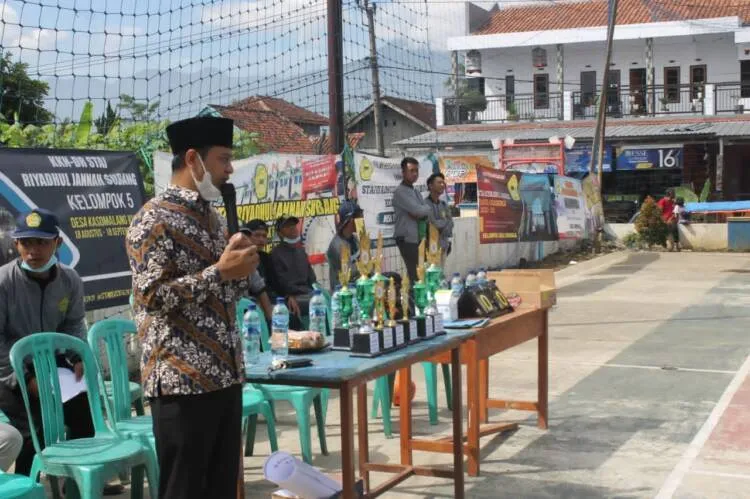 Bekerja sama dengan Pemdes Kaskul KKN STAI RJ Gelar lomba Futsal Tingkat Kecamatan