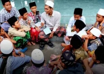 Pesantren Jaga Islam dari Dua Sisi, Ilmu dan Akhlak