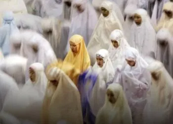 Mengapa Orang Harus Suci ketika Shalat?
