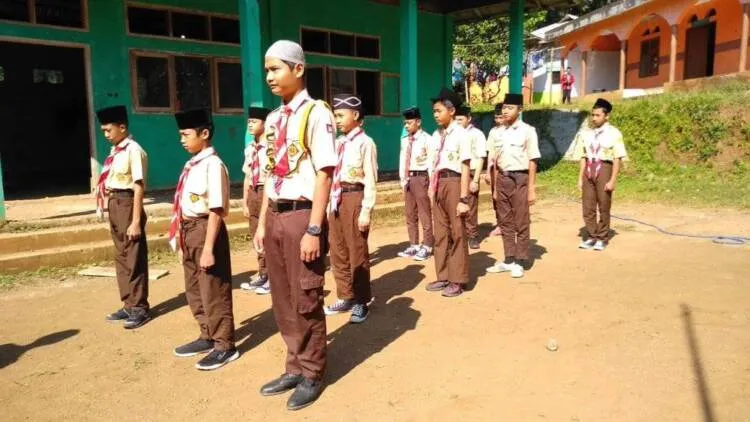 Guna Wujudkan Pesantren GO Digital, Ustadz Idar: Pesantren Dituntut untuk Mengajarkan Tentang Kemajuan Teknologi Kepada Para Santri