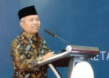 Kemenag Terbitkan Edaran, Seragam Upacara Hari Santri Sarung dan Berpeci
