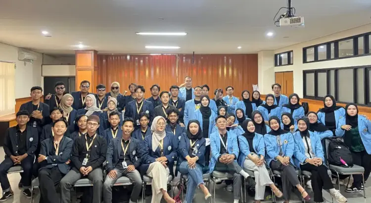 Studi Komparatif BEM Dakwah UNISBA dan DEMA UIN Bandung